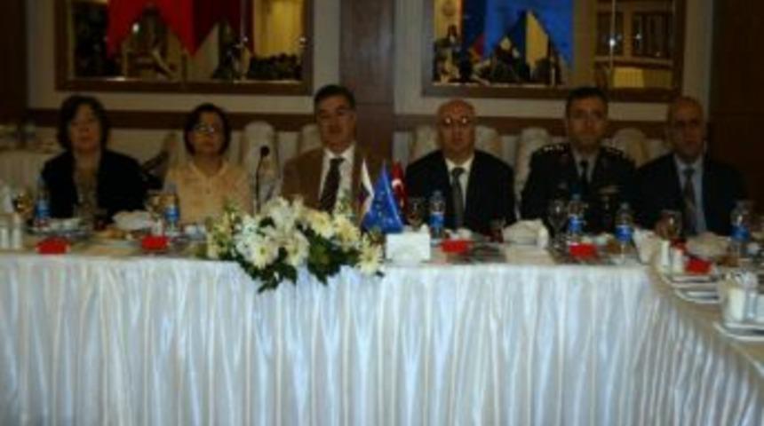 Aydın Valiliği, Kişi Ve İşletmeleri Avrupa Pazarıyla Buluşturacak