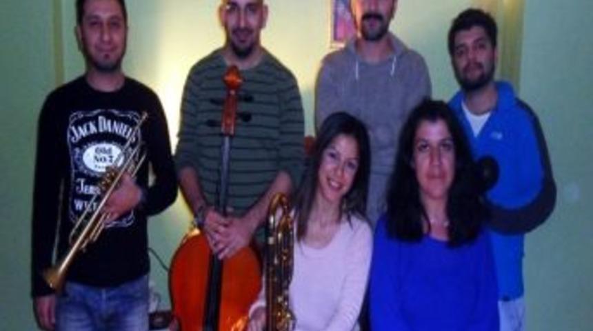 Eski 45&rsquo;liklerle Akdeniz R&uuml;yası