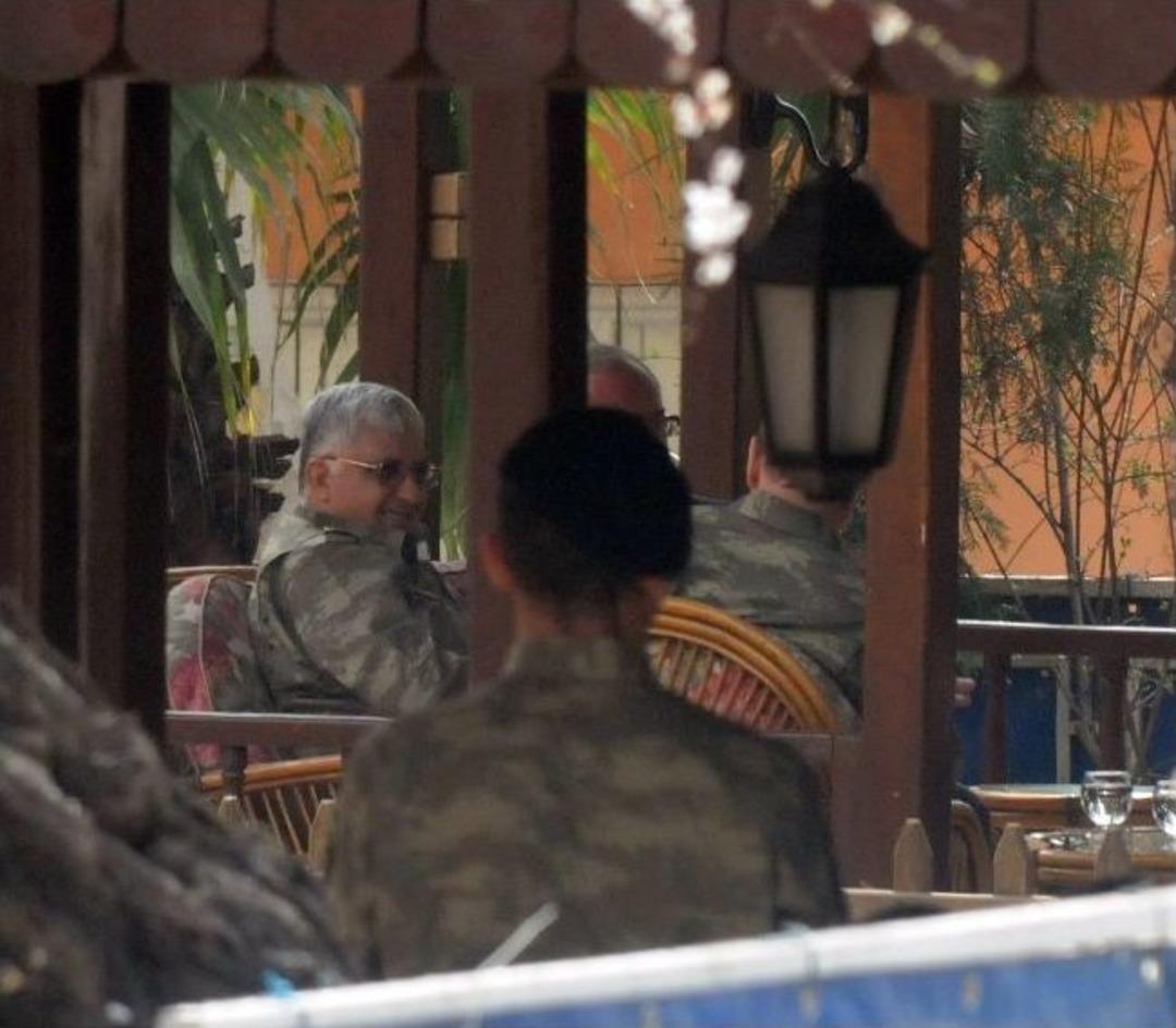 Genelkurmay Başkanı &Ouml;zel, Patriotların Konuşlandırıldığı Gazi Kışlasında