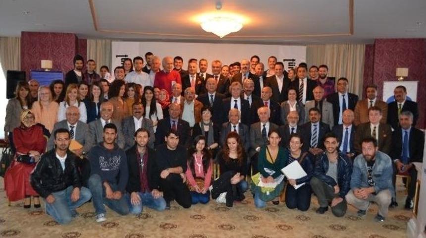 &lsquo;orta Gelir Tuzağı&rsquo;ndan &Ccedil;ıkış: Hangi T&uuml;rkiye?&rsquo; Raporu Masaya Yatırıldı