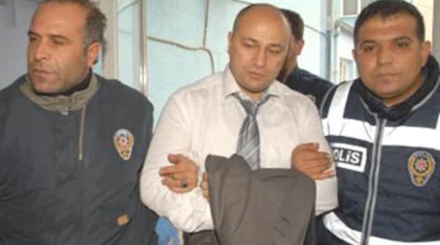 Banka m&uuml;d&uuml;r&uuml;ne cinayetten 25 yıl hapis