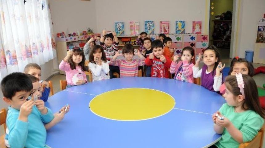 Miniklerden Atık Pil Desteği