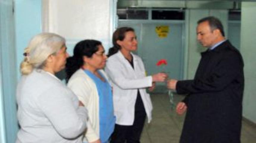 Vali G&uuml;ner&rsquo;den Tunceli Devlet Hastanesi'ne Ziyaret