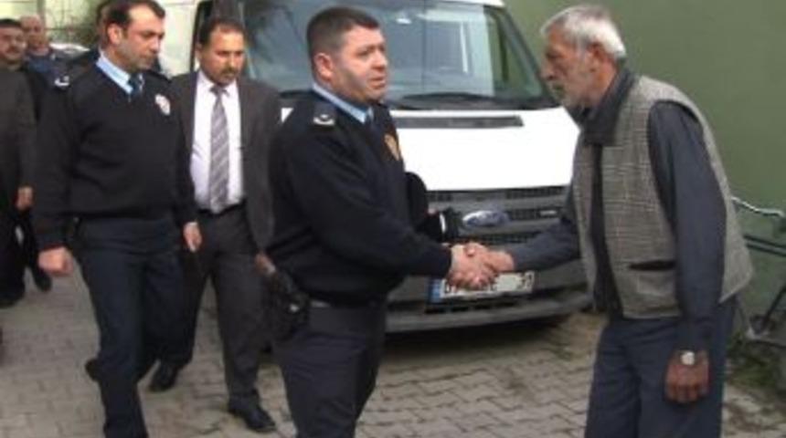 Polis Başsağlığı Ziyaretine Gidiyor