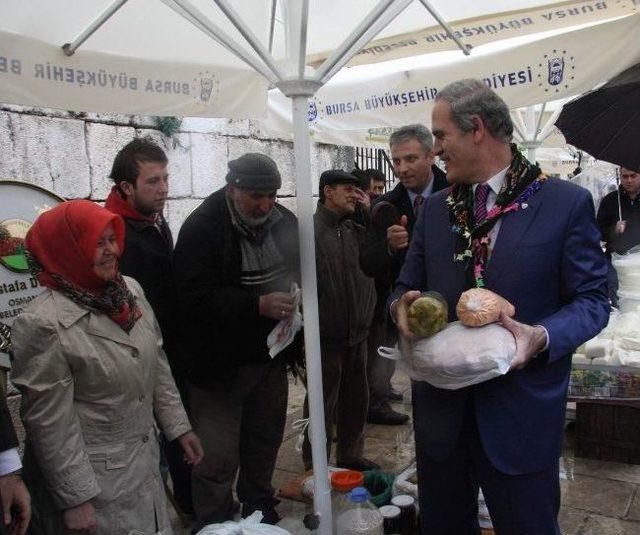 Tarihi Köylü Pazarına Manili Açılış