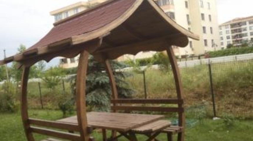 Belediyeden Sitelere &Uuml;cretsiz Kamelya