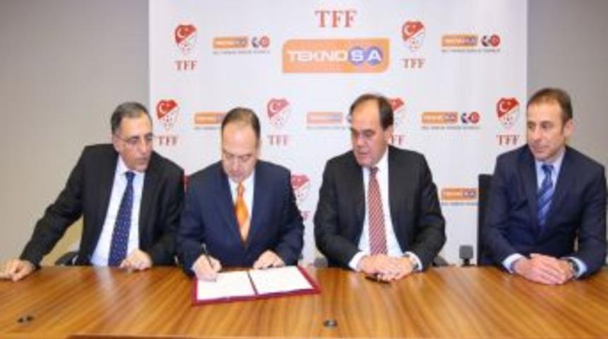 Teknosa&rsquo;nın T&uuml;rk Milli Takımlarına Teknoloji Desteği Devam Ediyor