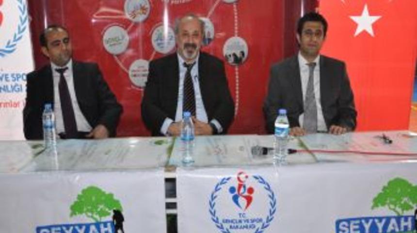 Gen&ccedil;lik Hizmetleri Ve Spor İl M&uuml;d&uuml;rl&uuml;ğ&uuml;'nden 'Sınav Stresi' Semineri