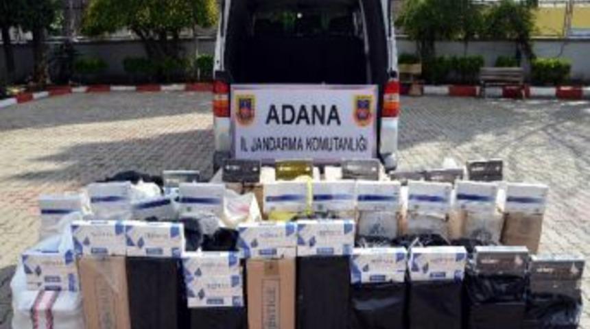 Adana'da 14 Bin 600 Paket Ka&ccedil;ak Sigara Ele Ge&ccedil;irildi