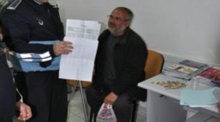 Dilenmek I&ccedil;in Ankara'dan Eskişehir'e Hızlı Trenle Gelmiş