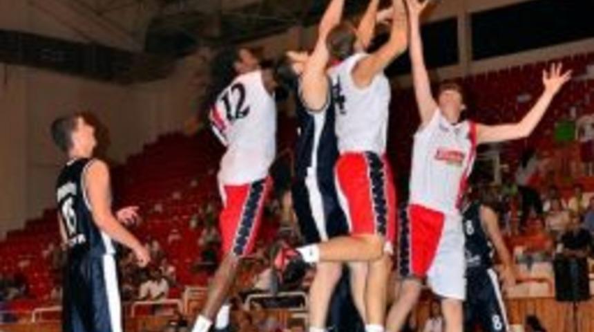 Bandırma Kırmızı Galibiyet Parolası İle Sahaya &Ccedil;ıkacak