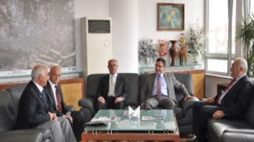 Şehit Ve Gazi Ailelerinden Belediye&rsquo;ye Ziyaret