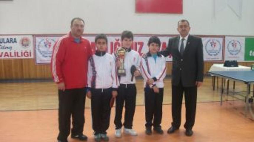 &Ouml;zel Fatih Koleji Masa Tenisinde Il Birincisi Oldu.