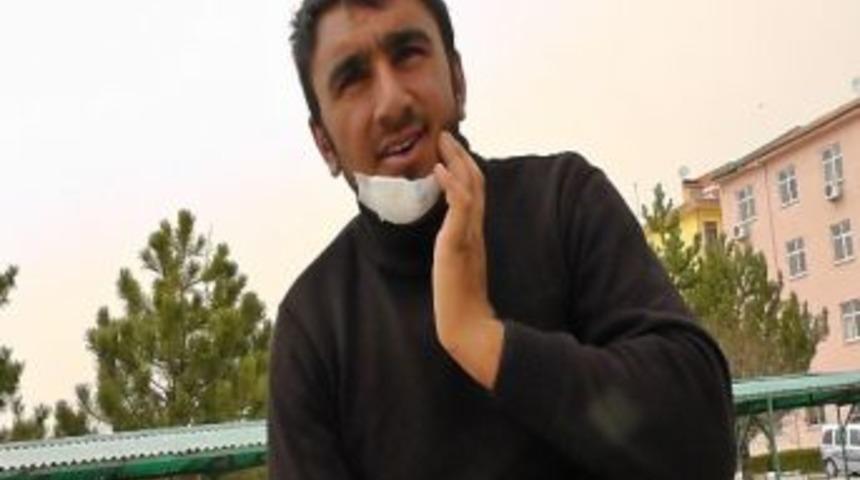 Atın Teptiği Gen&ccedil; Hastanelik Oldu