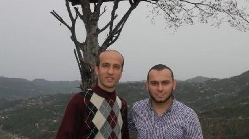 Ağa&ccedil; &Uuml;zerindeki Ev İlgi &Ccedil;ekiyor