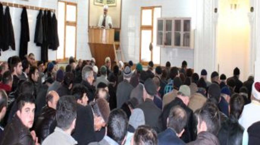 &Ccedil;anakkale Şehitleri I&ccedil;in 700 Hatim Okundu