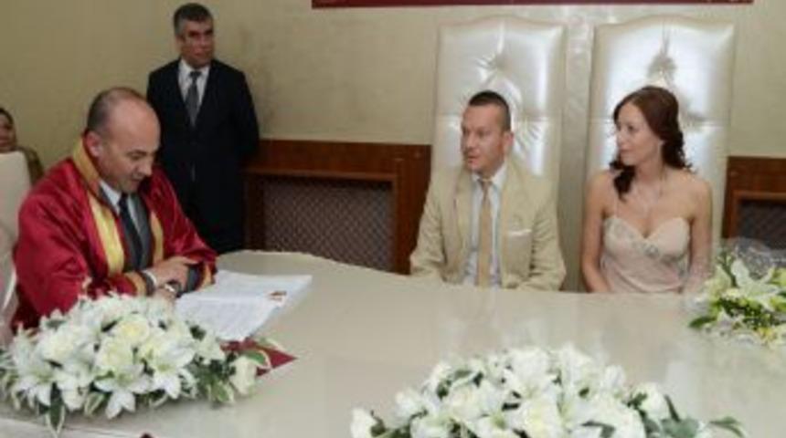 Başkan Erdoğan: Evlilikler Uzun &Ouml;m&uuml;rl&uuml; Olmalı