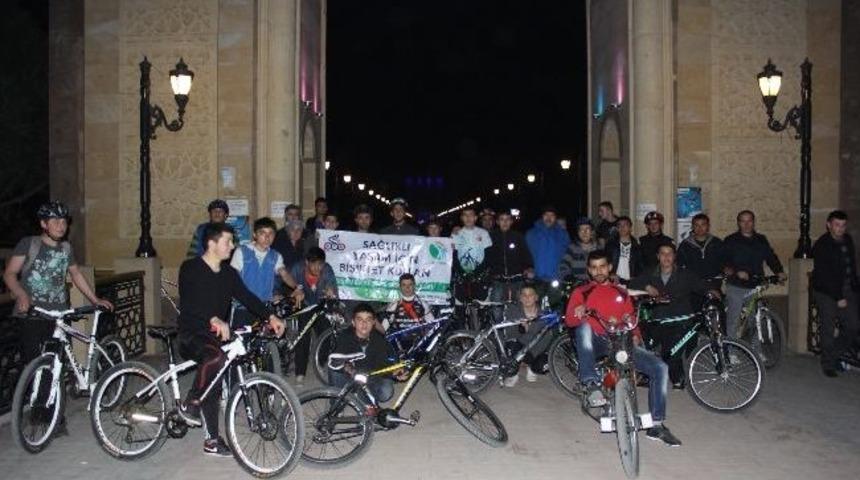 Sağlıklı Yaşam İ&ccedil;in Pedal &Ccedil;evirdiler