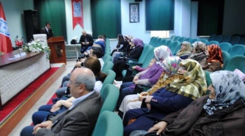 G&uuml;rsu&rsquo;da &rdquo;obeziteyle M&uuml;cadele&ldquo; Konferansı