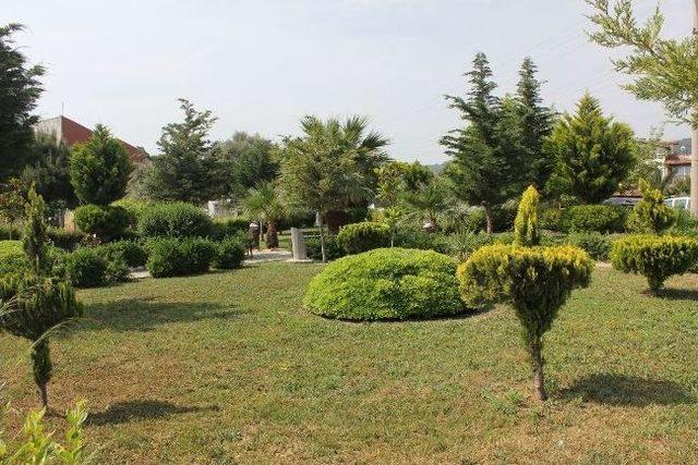 Urla’da Park Ve Bahçe Sayısı 72’ye Ulaştı