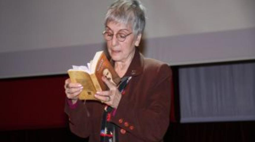 Akif&rsquo;in Torunu Selma Argon Dedesinin &Uuml;niversitesinde