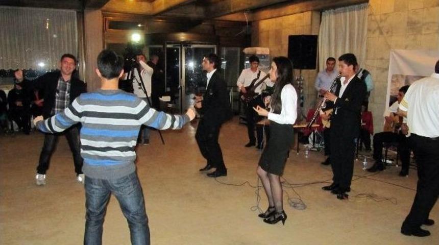 Kastamonu Belediyesi Orkestrası G&ouml;z Doldurdu