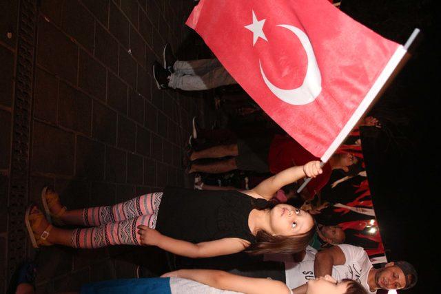 Taksim Meydanı'nda 15 Temmuz nöbeti