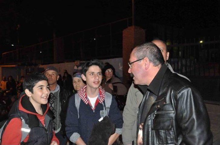 Kuşadası 256 Otobüs İle Şehitlere Gidiyor G1