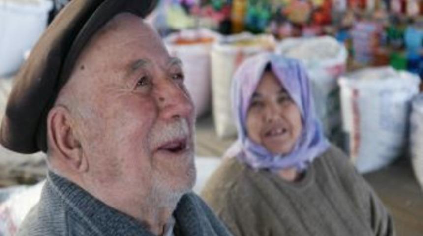 Yaşlanan T&uuml;rkiye&rsquo;nin En Yaşlıları Nazilli&rsquo;de