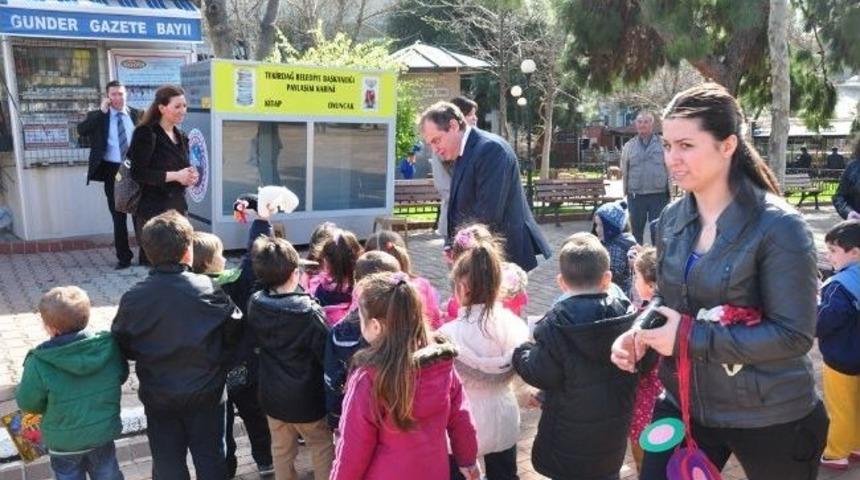 Tekirdağ Belediyesinden Oyuncak Ve Kitap Toplama Kampanyası