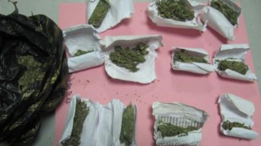 Uyuşturucu Taciri 6 Kişi Tutuklandı