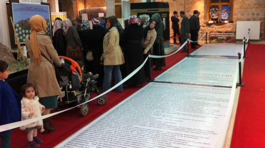 Merzifon&rsquo;da Sergilenen Sakal-ı Şerif'e Yoğun Ilgi