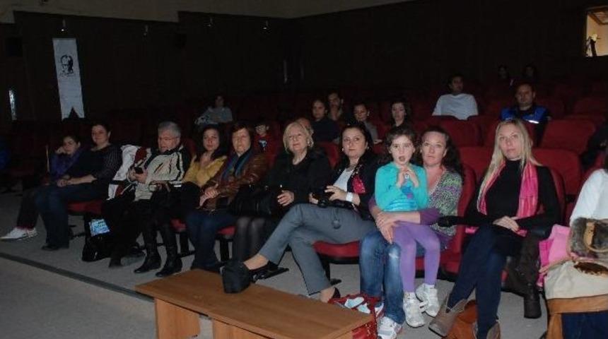 Didim&rsquo;de Velilere Y&ouml;nelik Seminerde Ekran Bağımlılığı Ele Alındı