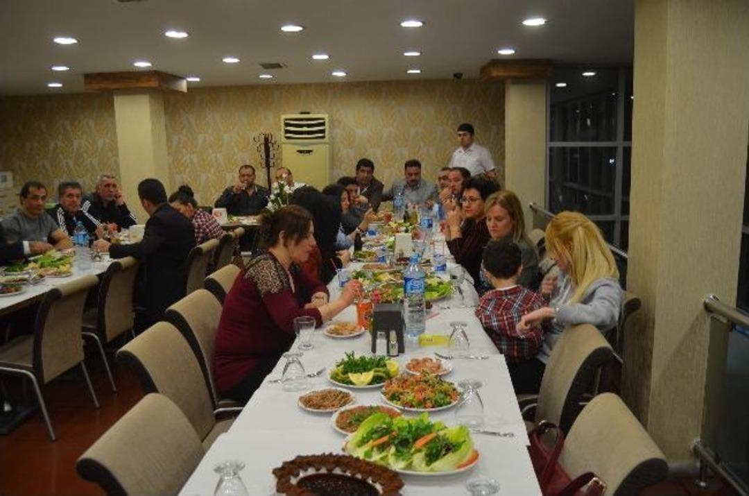 Demirspor&rsquo;a Moral Yemeği