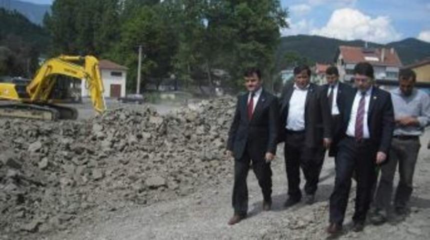 Ulus'un Kanalizasyon Sorunu &Ccedil;&ouml;z&uuml;l&uuml;yor