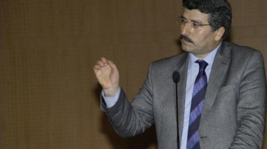 &ldquo;rol Modelimiz Peygamberimiz&rdquo; Konferansı