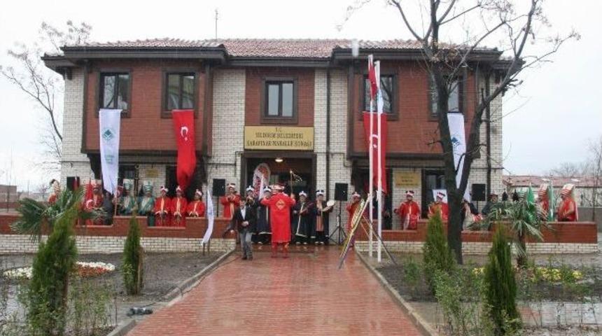 Yıldırım Belediyesi'nden Karapınar'a "mahalle Konağı"