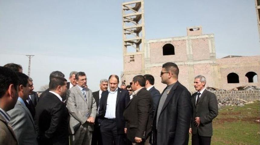 Siverek'te Yol Şantiyesi A&ccedil;ıldı