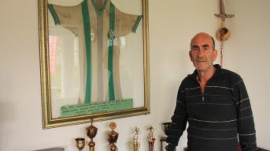 Golleriyle Sakaryaspor'u Ligde Tutan Hicri, Formasını 36 Yıldır Saklıyor