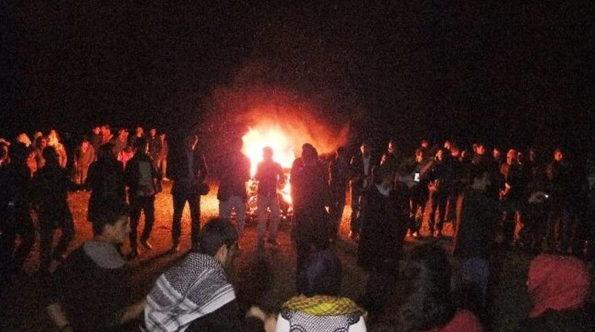 Kulp'ta Nevruz Ateşi Yakıldı