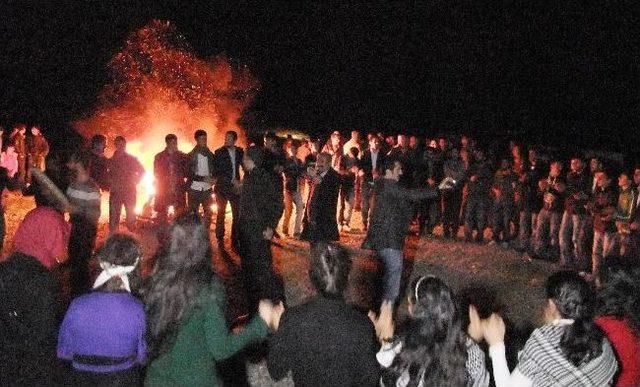 Kulp ta Nevruz Ateşi Yakıldı 1
