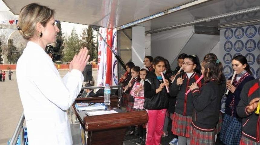 Başkan Tahmazoğlu Temizlik Kampanyasında 140 Okulu Ziyaret Etti