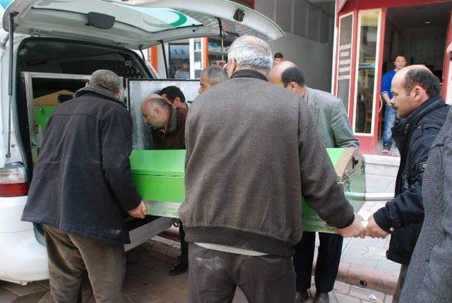 Yaşlı Adam Pansiyonda &Ouml;l&uuml; Bulundu 1