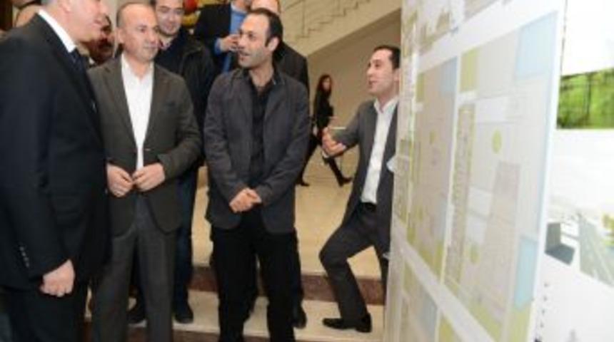 Uşak Belediyesi Yeni Hizmet Binası Yarışması I&ccedil;in Kolokyum Yaptı