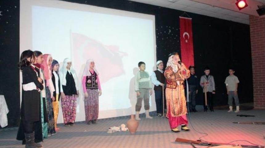 Yenişehir'de İstiklal Marşını G&uuml;zel Okuma Yarışması