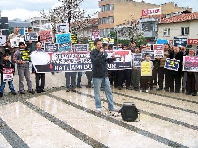 Esad Ve Baas Rejimi Salihli’de Protesto Edildi