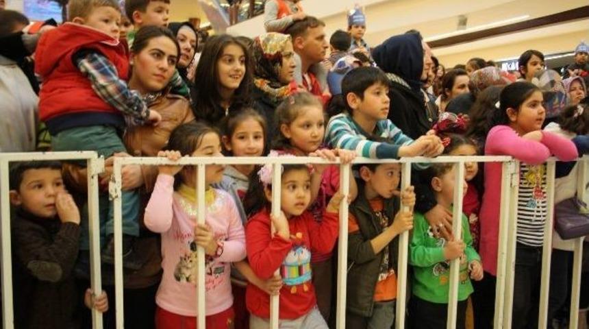 Keloğlan &Ccedil;ocuklarla Buluştu