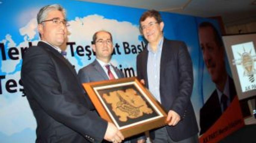 Davutoğlu: Hangi Milletten Olursa Olsun Hep Mazlumun Yanında Olduk