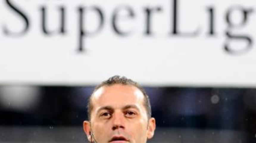 İn&ouml;n&uuml;&rsquo;de "burası Manchester Değil" Tezah&uuml;ratı