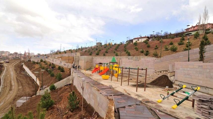 Mamak Parklarına Bahar Geldi